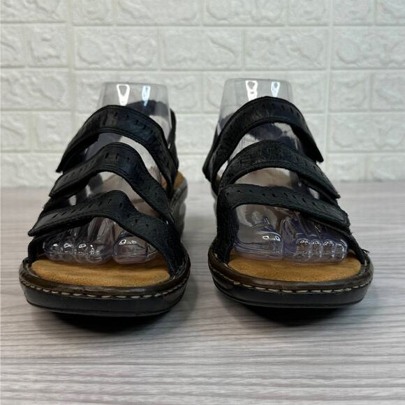 Clarks Artisan Sandal WMNS 8.5 Black Leather Comfort Hook Loop Cushioned Casual - Picture 2 of 9